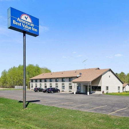 Americas Quality Inn & Suites - Finlayson Bagian luar foto