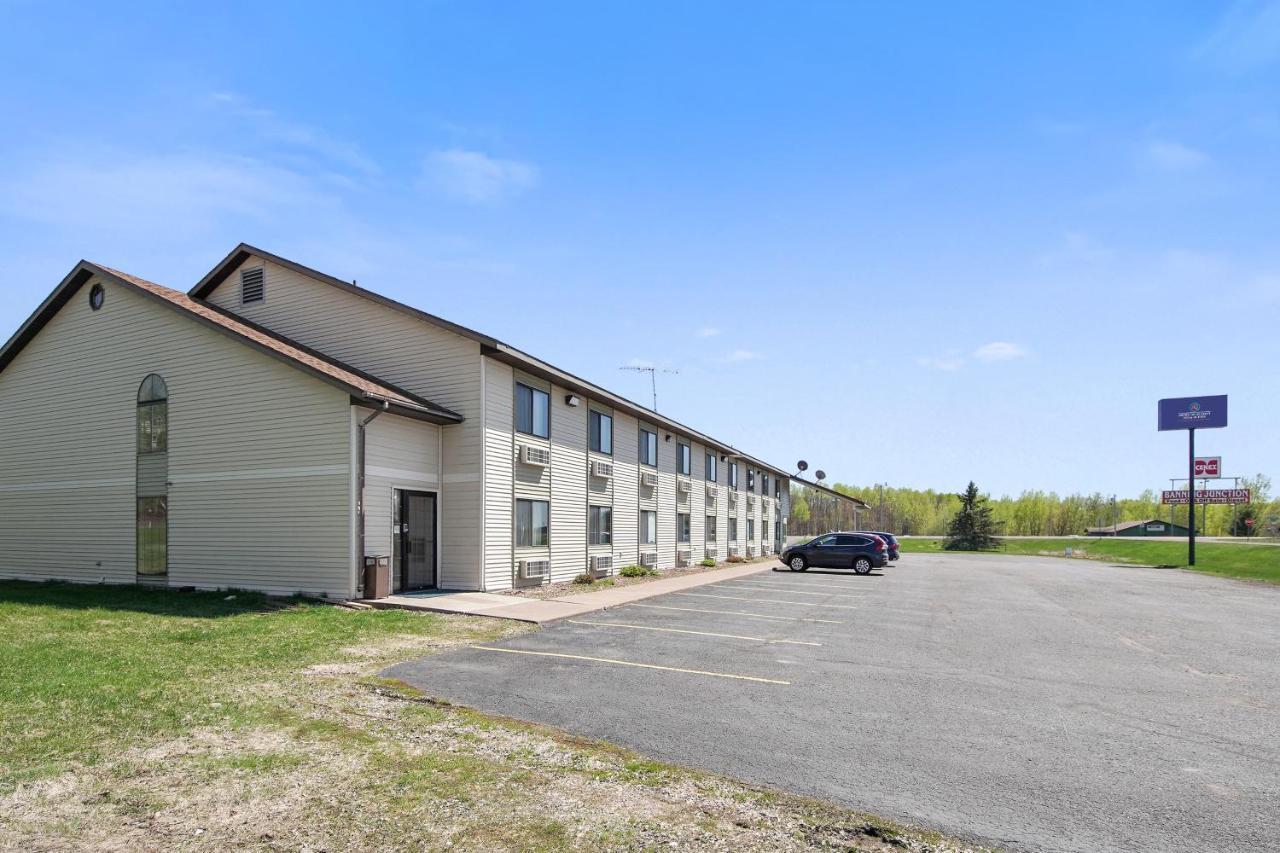 Americas Quality Inn & Suites - Finlayson Bagian luar foto